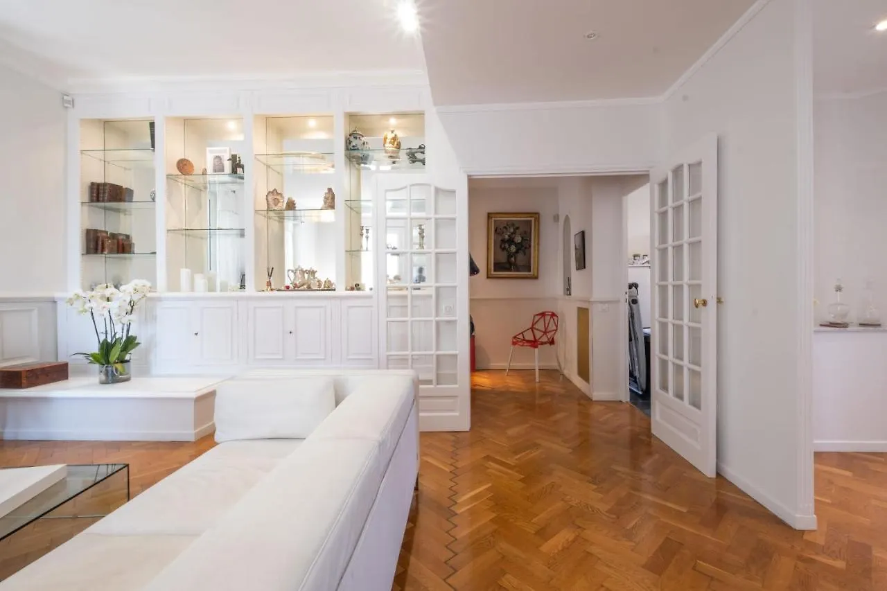 House With Heated Swimming Pool Villa Cannes